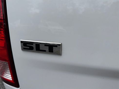 Certified 2024 RAM 1500 Classic SLT image 17