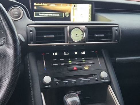 Used 2017 Lexus IS 350 F Sport w/ F Sport Package RWD image 12