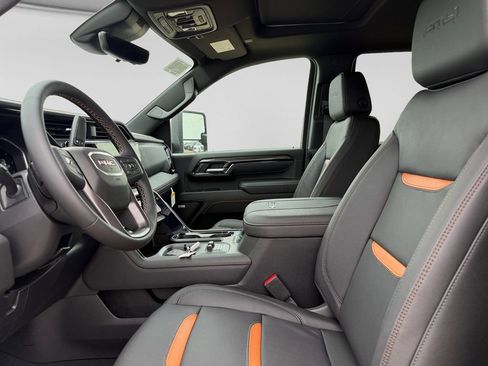 New 2026 GMC Sierra 2500 AT4 w/ AT4 Premium Plus Package AWD/4WD image 20