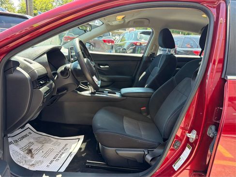 Used 2021 Nissan Sentra SV FWD image 19