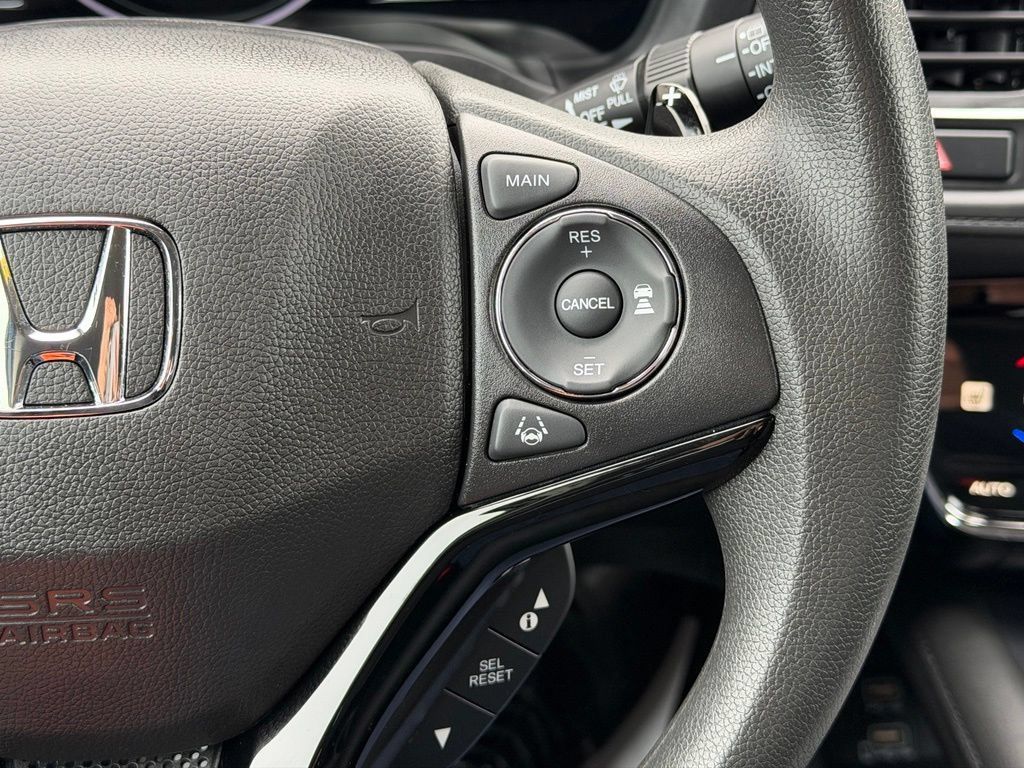 Used 2022 Honda HR-V EX image 11