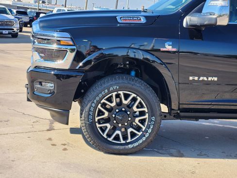 New 2026 RAM 2500 Limited image 7