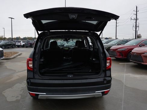 Used 2019 Honda Pilot Elite image 39