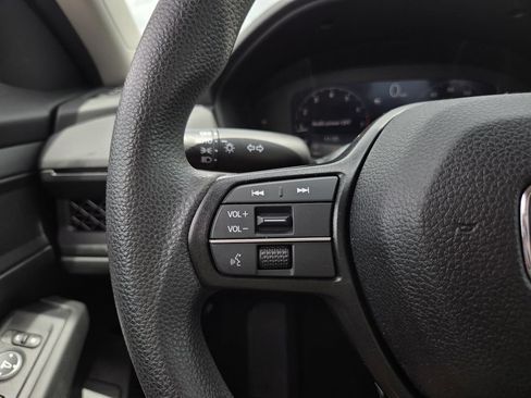 Used 2023 Honda Accord LX image 21