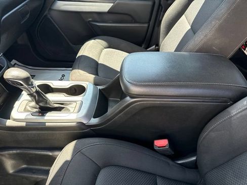 Used 2022 Chevrolet Colorado LT w/ Fleet Safety Package RWD image 14