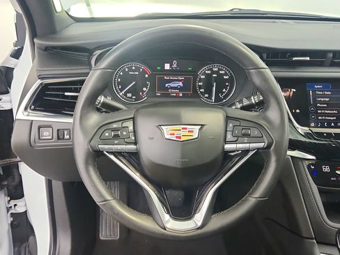 Used 2024 Cadillac XT6 Premium Luxury w/ LPO, Floor Liner Package AWD/4WD image 19