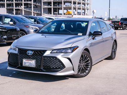 Used 2020 Toyota Avalon XSE w/ Carpet Mat Package