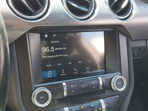 Used 2018 Ford Mustang GT w/ Equipment Group 301A image 28