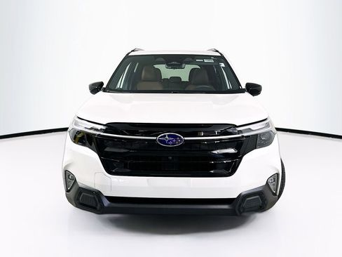 Used 2025 Subaru Forester Touring w/ Popular Package - Touring AWD/4WD image 5
