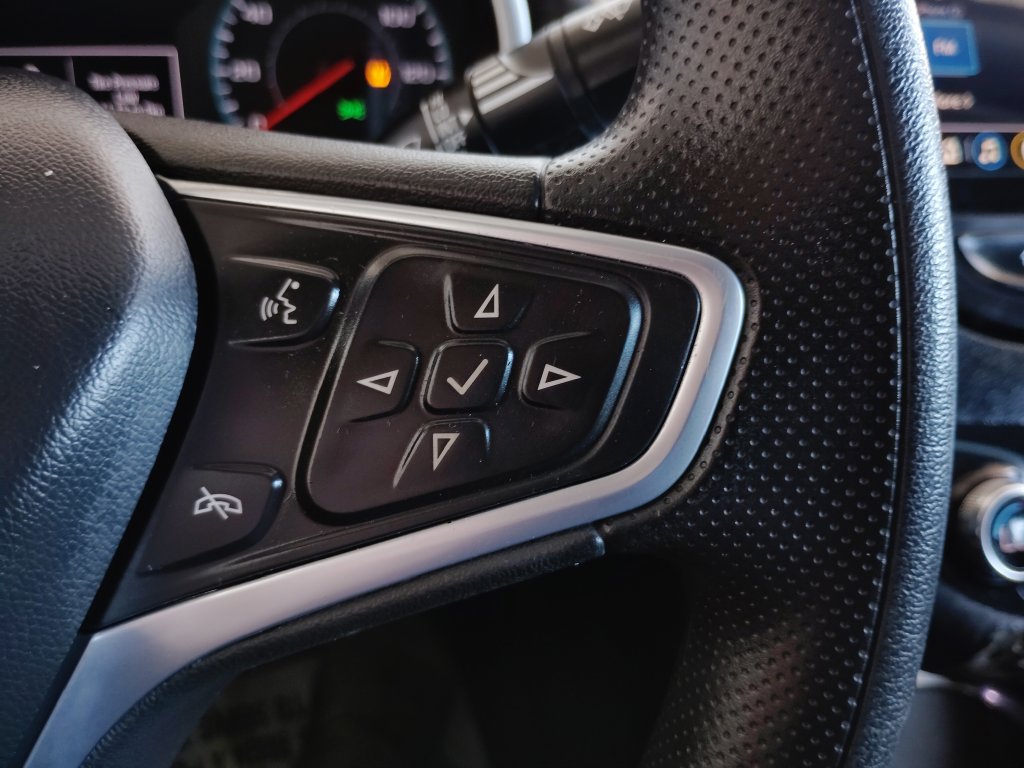 Used 2023 Chevrolet Malibu LT FWD image 28