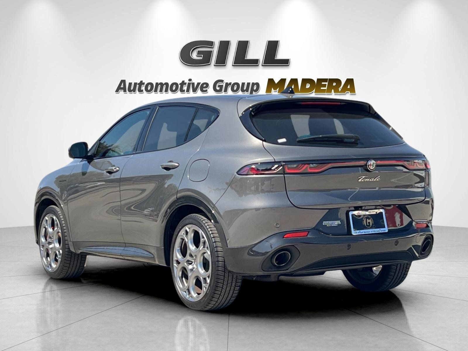 Used 2024 Alfa Romeo Tonale Veloce w/ Active Assist Package AWD/4WD image 5