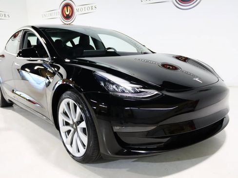Used 2018 Tesla Model 3 Long Range image 21
