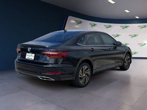 Used 2019 Volkswagen Jetta SEL Premium image 8