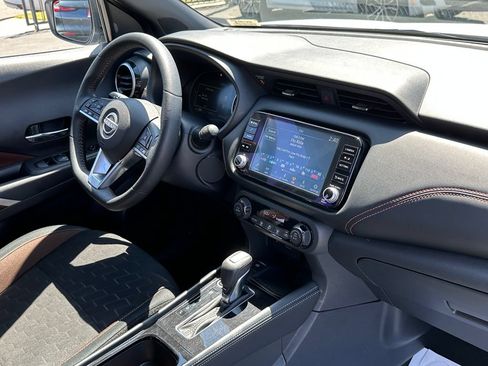 Used 2024 Nissan Kicks SR FWD image 14