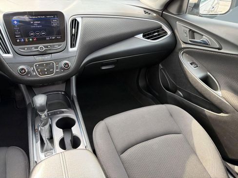 Used 2024 Chevrolet Malibu LT FWD image 29