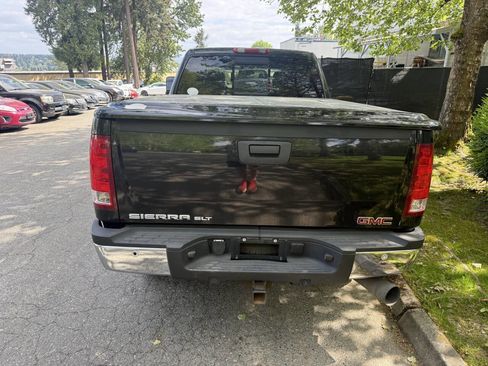 Used 2007 GMC Sierra 2500 SLT w/ Convenience Package AWD/4WD image 6
