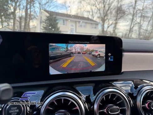 Used 2023 Mercedes-Benz CLA 250 4MATIC image 33