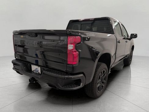 Used 2026 Chevrolet Silverado 1500 LT Trail Boss w/ LT Trail Boss Premium Package AWD/4WD image 19