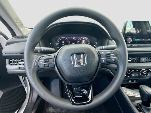 New 2025 Honda Accord SE image 8