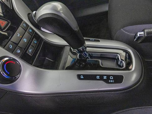 Used 2015 Chevrolet Cruze LT image 18