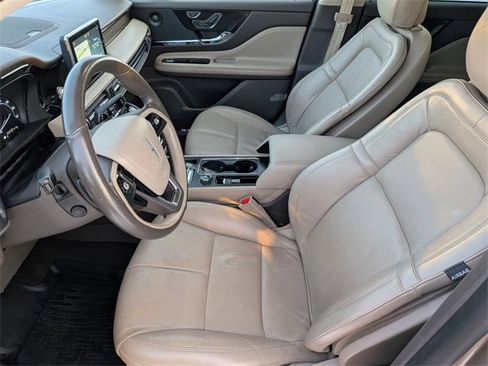 Used 2020 Lincoln Corsair Reserve w/ Elements Package image 12