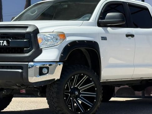 Used 2017 Toyota Tundra SR5 AWD/4WD image 2