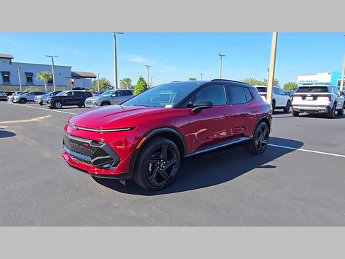 New 2026 Chevrolet Equinox EV RS image 16