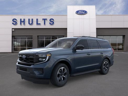 New 2026 Ford Expedition Active image 1
