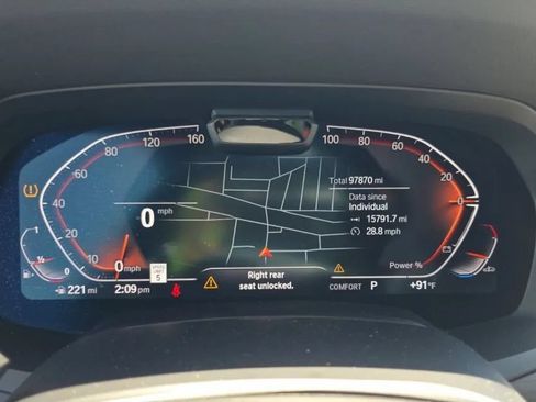 Used 2021 BMW X7 xDrive40i w/ M Sport Package AWD/4WD image 13