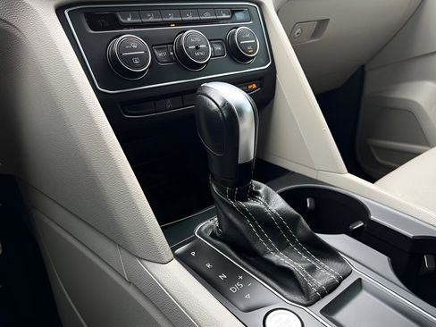 Used 2021 Volkswagen Atlas SE FWD image 62