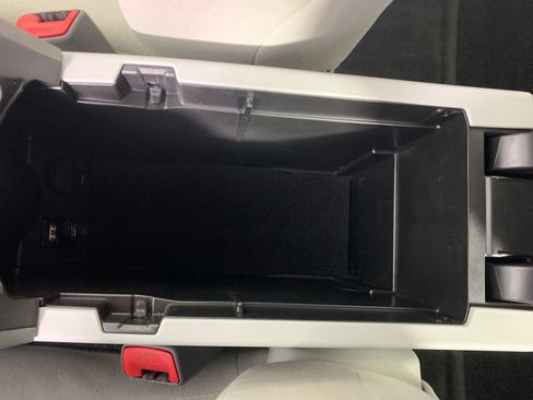 Used 2012 Toyota Prius Two FWD image 29