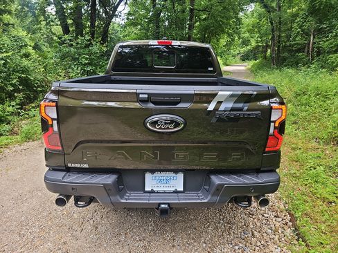 Used 2025 Ford Ranger Raptor AWD/4WD image 5