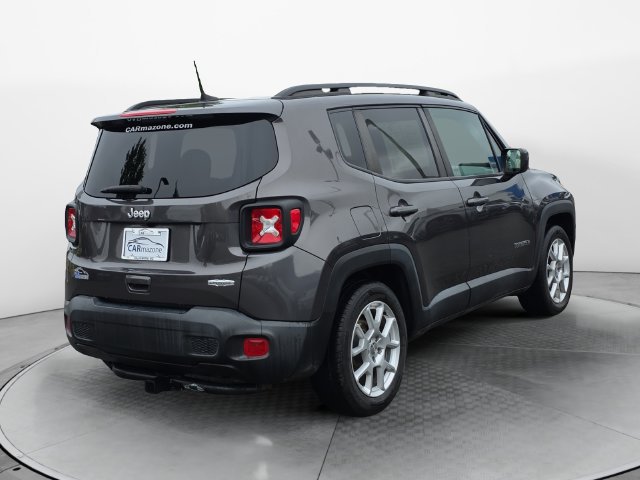 Used 2019 Jeep Renegade Latitude w/ Popular Equipment Group FWD image 5