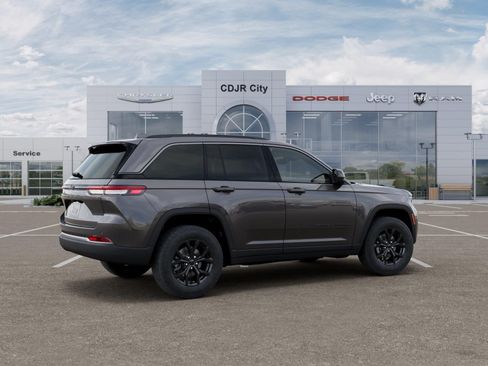 New 2026 Jeep Grand Cherokee Altitude AWD/4WD image 4