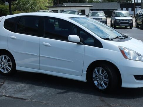 Used 2009 Honda Fit Sport image 4