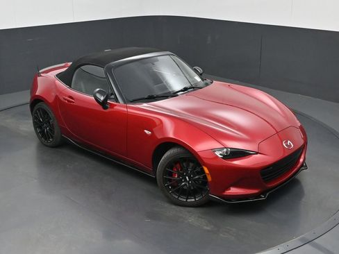 Used 2016 MAZDA MX-5 Miata Club w/ Brembo/BBS Package image 27