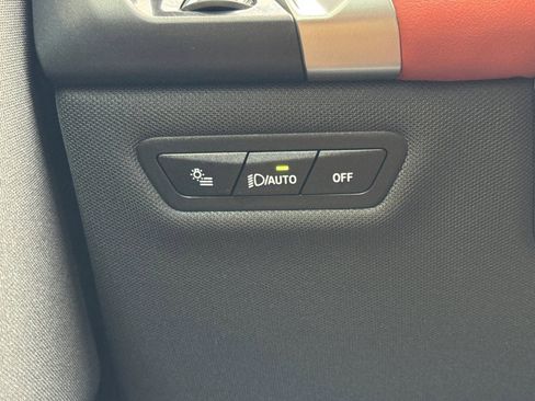 Used 2025 BMW iX M60 image 37