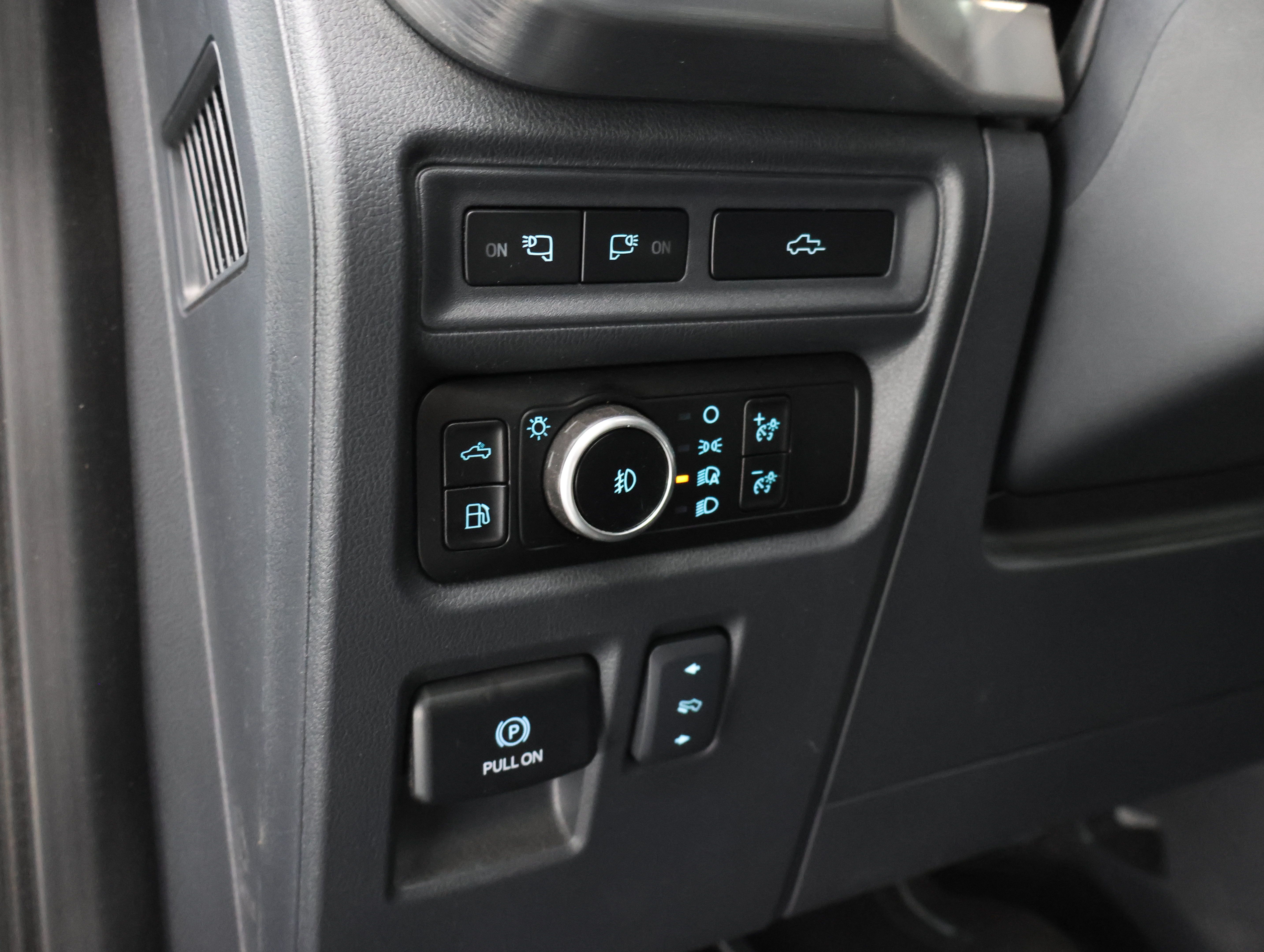Used 2023 Ford F150 Lariat w/ Equipment Group 502A High AWD/4WD image 52