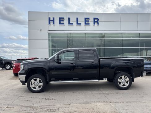 Used 2011 GMC Sierra 2500 SLT w/ SLT Convenience Package image 3