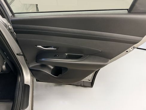 Used 2025 Hyundai Tucson SEL image 32