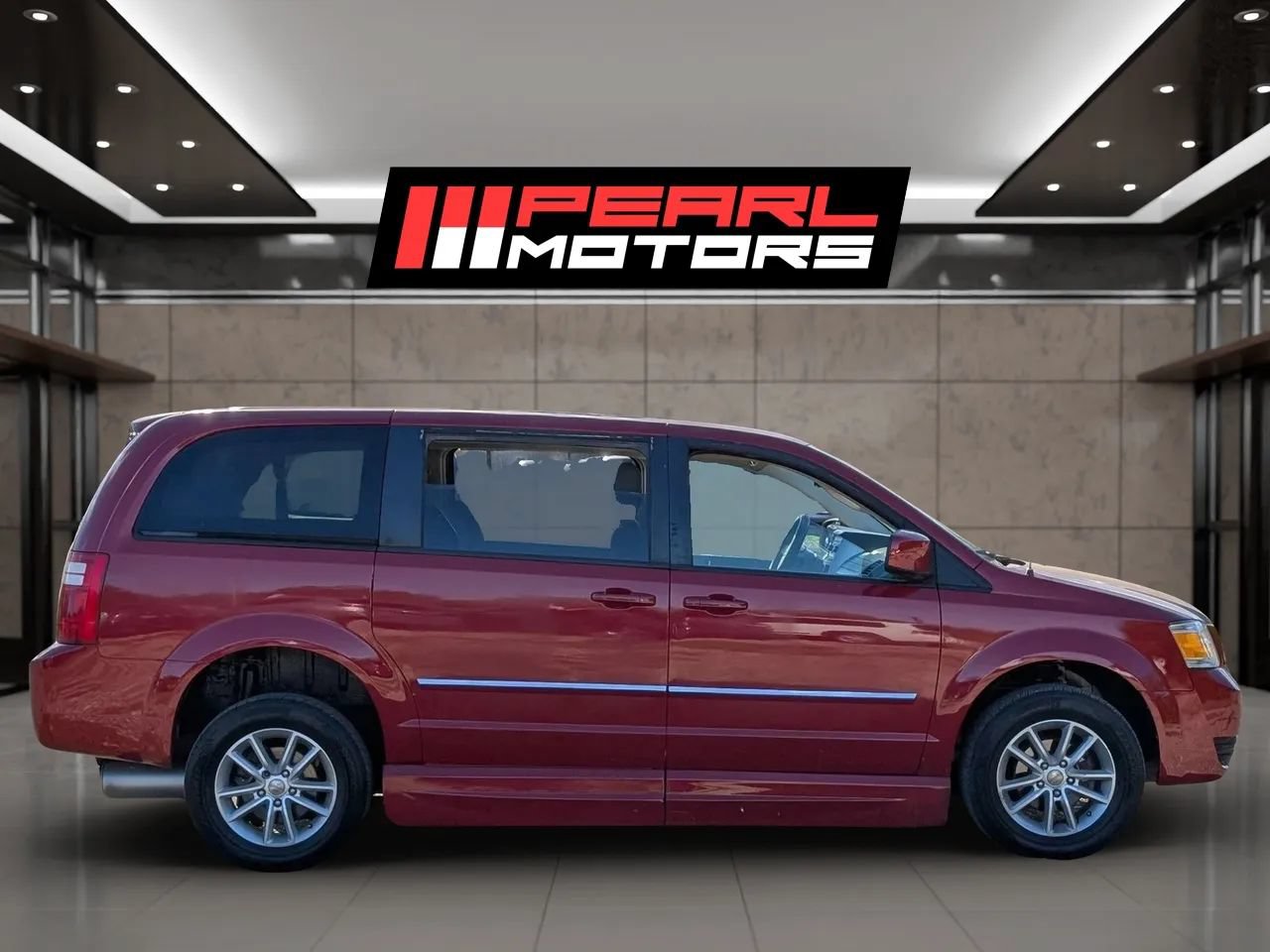 Used 2008 Dodge Grand Caravan SXT w/ Trailer Tow Group FWD image 8