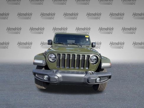 Used 2020 Jeep Wrangler Unlimited Sahara image 3