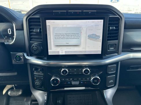 Used 2023 Ford F150 Lariat w/ Equipment Group 502A High image 26