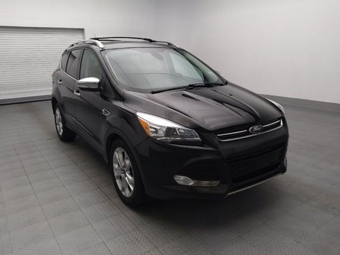 Used 2015 Ford Escape Titanium w/ Equipment Group 301A FWD image 13