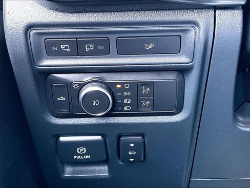 Used 2022 Ford F150 XLT w/ Equipment Group 302A High AWD/4WD image 34