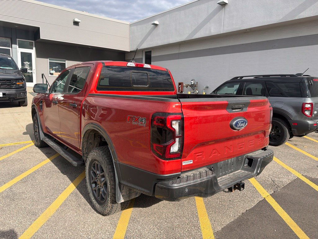 Used 2024 Ford Ranger XLT w/ Equipment Group 301A Mid AWD/4WD image 6