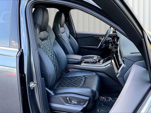 Used 2023 Audi SQ7 Premium Plus AWD/4WD image 29