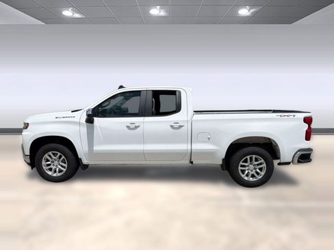 Used 2019 Chevrolet Silverado 1500 LT w/ All-Star Edition AWD/4WD image 2