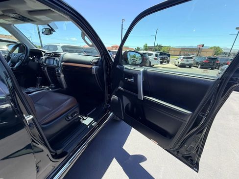 Used 2019 Toyota 4Runner Limited AWD/4WD image 24