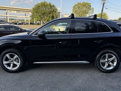 Used 2023 Audi Q5 2.0T Premium w/ Convenience Package AWD/4WD image 11